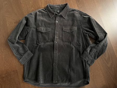 Dunkelgraues Uniqlo Kordhemd, XL