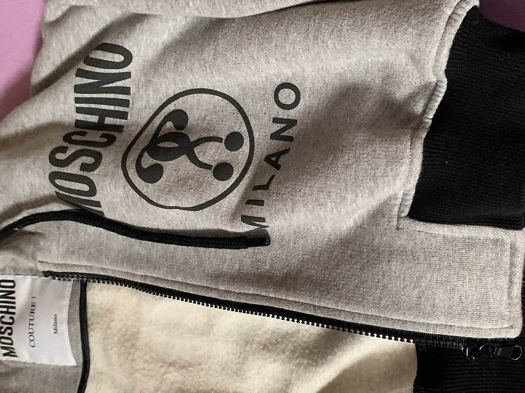Maglioni & Felpe: Moschino Hoodie Jacket – Usato da Erlinsbach SO venduto da VWV1 3