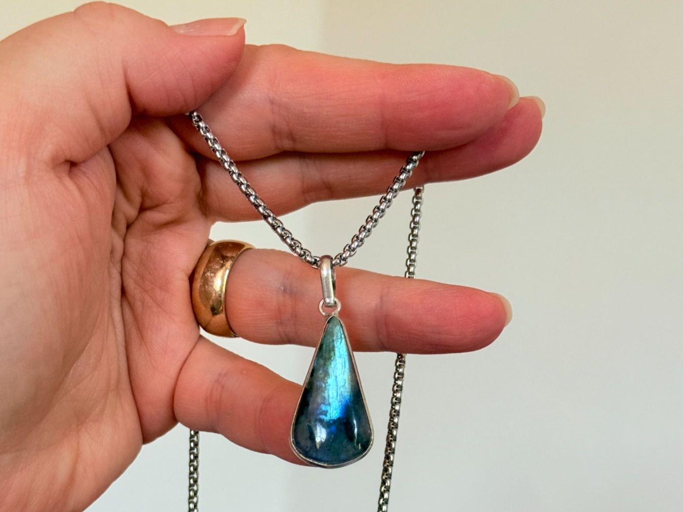 Ketten: Collier labradorite, élégant et tendance ✨ – Neu und originalverpackt aus Genève von AWWA