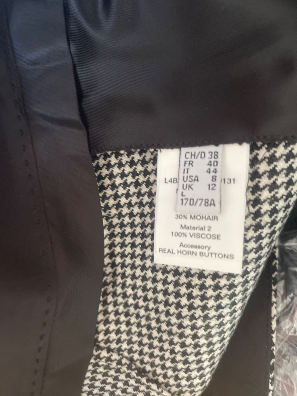 Bally Pantaloni: Bally shorts NEW – Nuovo (secondo la descrizione) da Agra venduto da Milena_L 3