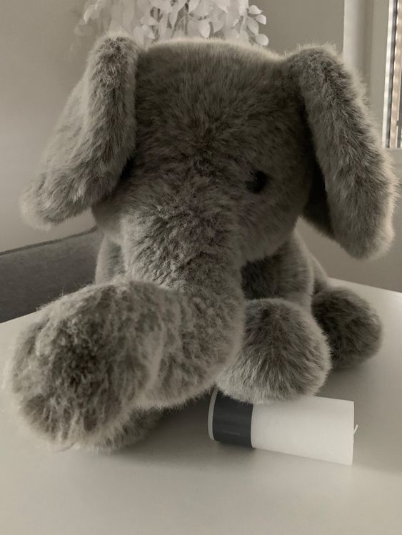 VFM Plüschtier Elefant 31 Cm – Super Weich, Mit Beanie-Füllung Und Kontrastierenden Füßen & Ohren, Grau