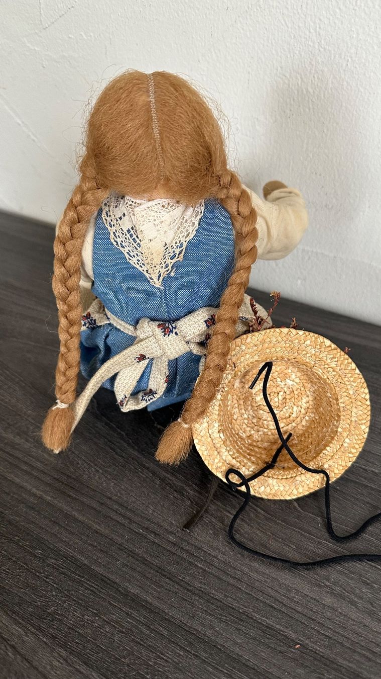 Bambole: Vintage Stoff Trachtenpuppe Typ Sasha – Usato da Zürich venduto da brazerola 7