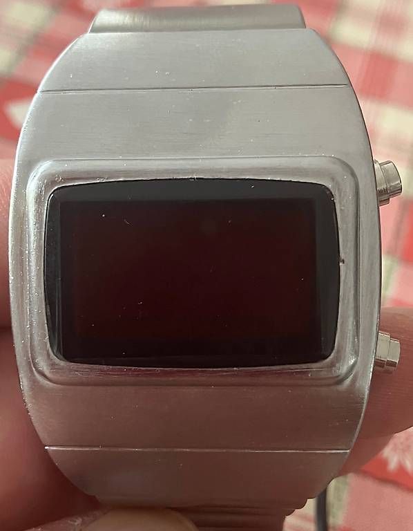Uhren: Montre Digitale – Gebraucht aus La Chaux-de-Fonds von dedelevert 1