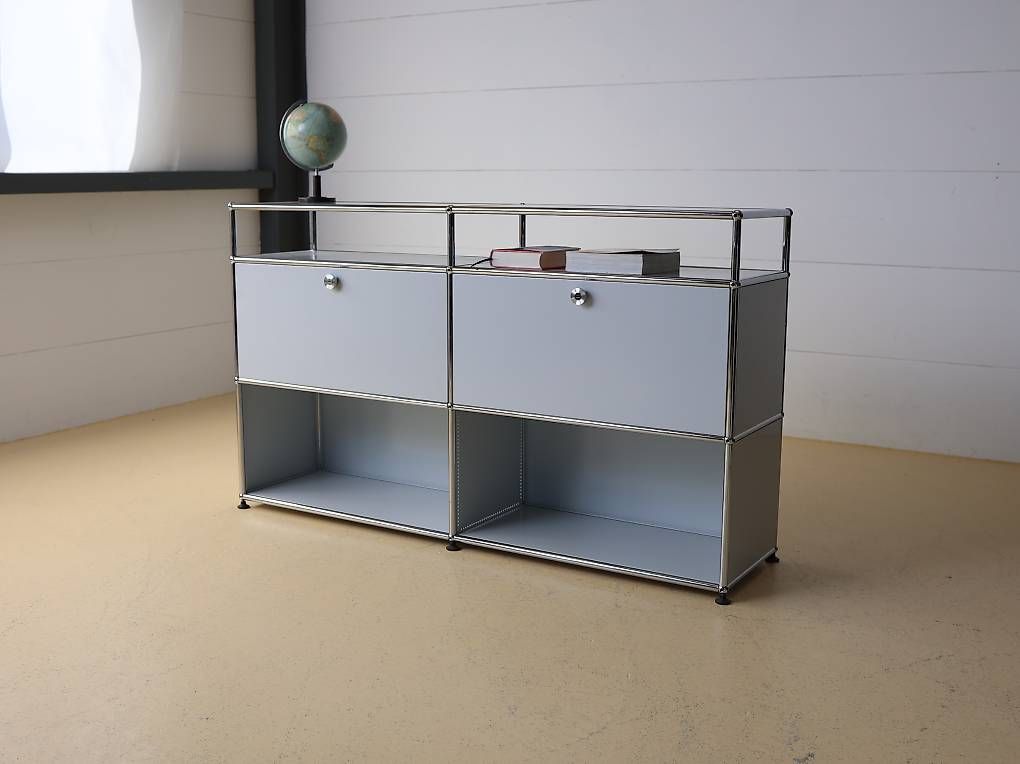 USM Scaffali: USM Haller Sideboard 2x2 in Lichtgrau – Usato da Meinisberg venduto da atelier_TILIJA 2