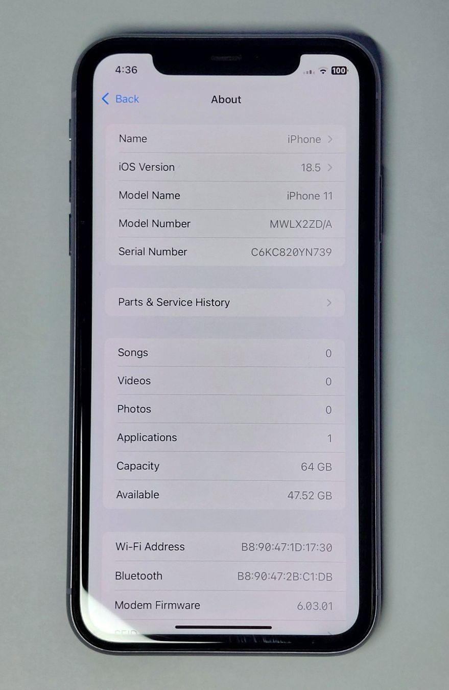 Apple Telefoni cellulari / Smartphones: iPhone 11 64gb 100% Akku mit Hülle – Usato da Pfäffikon SZ venduto da max_5ylc 1