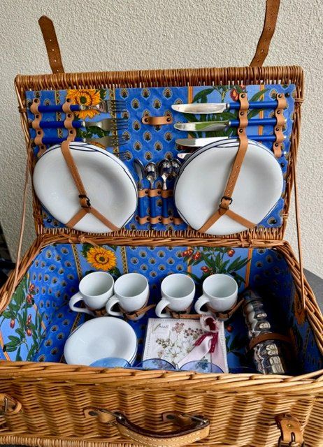 Alessi Services de table: Alessi- Picknick-Set – D'occasion à Herlisberg par kjs_p999