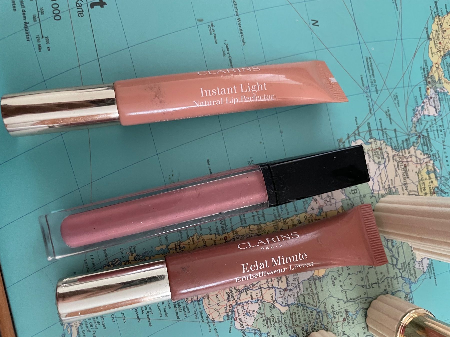 Estée Lauder Make-up: Ester Lauder & Clarins Lippenstift Set, tolle Farben! – Usato da Zug venduto da falama 2