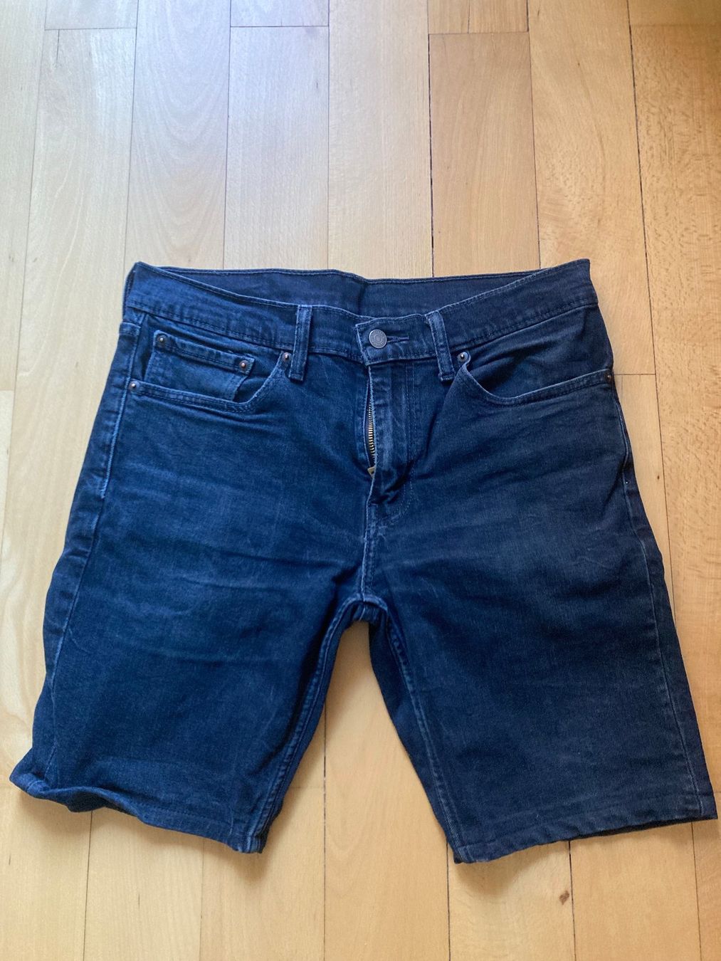 Levi's Jeans: Levi's kurze Hosen – Usato da Bern venduto da FlorianS