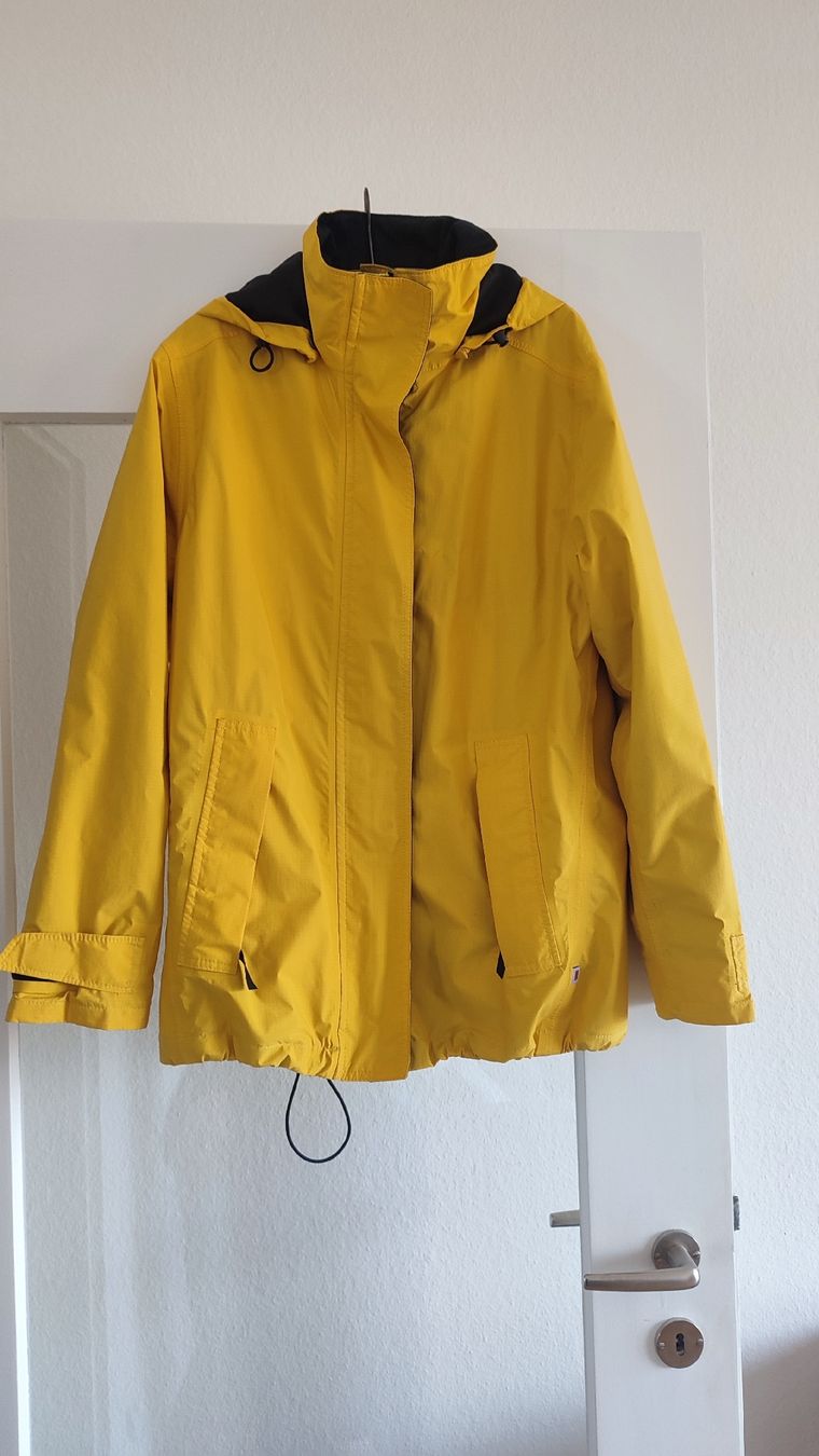 Giacche: Goretex-Jacke 36 – Usato da Basel venduto da kopfstand 1