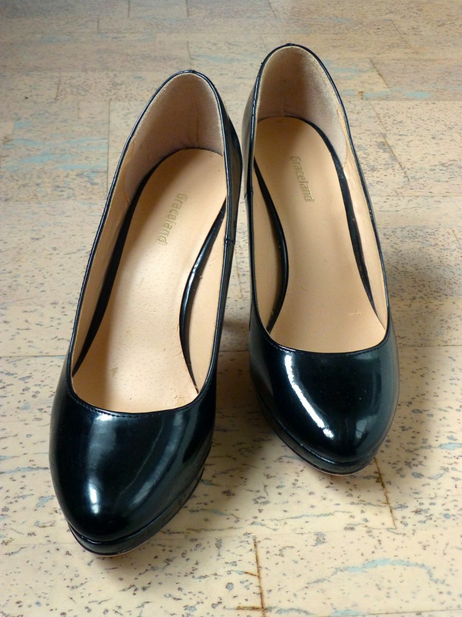 Graceland Scarpe da donna: Schwarze Graceland Pumps – Usato da Steckborn venduto da r.a.c.h.e.l