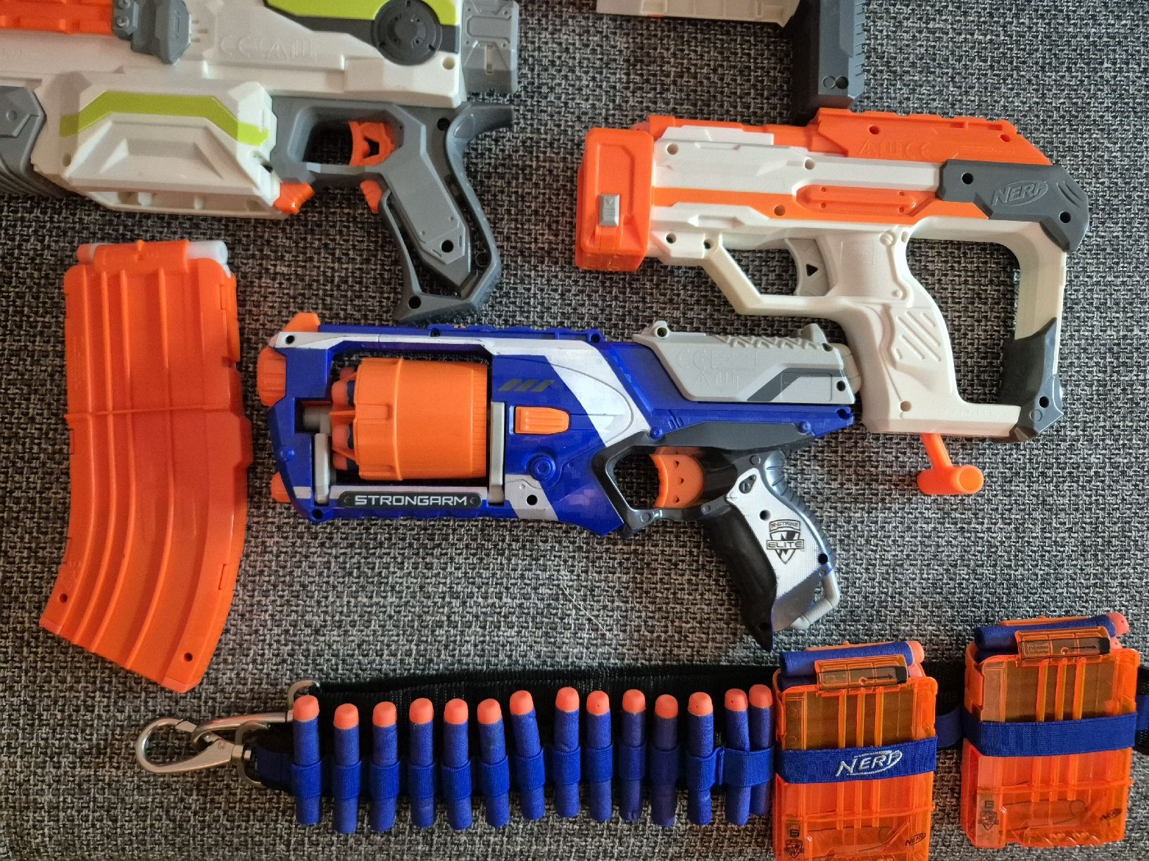 Nerf Giocattoli: Nerf Sammlung – Usato da Wiesendangen venduto da len_pk6y 3