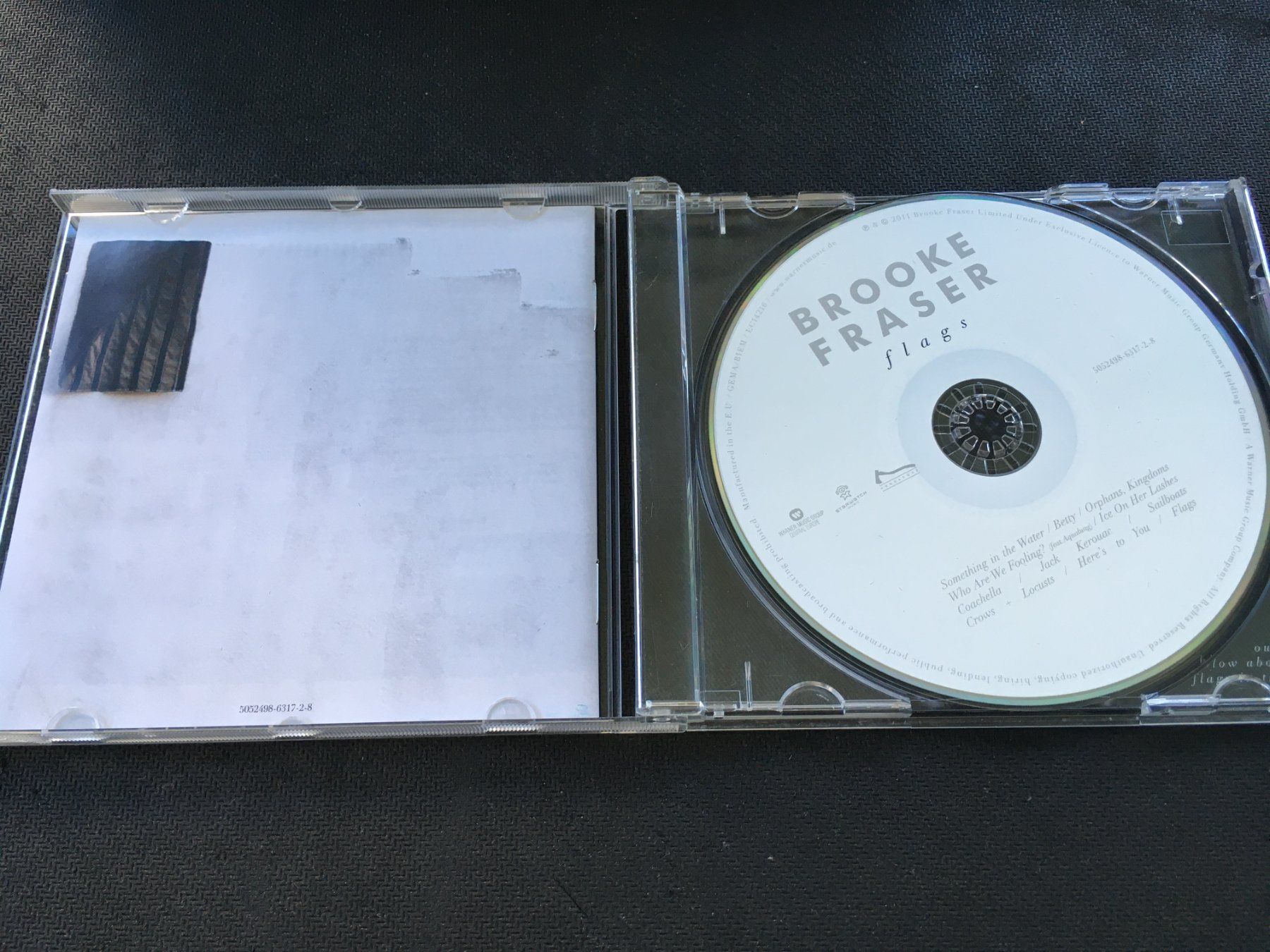CD: Brook Fraser - Flags -CD- – Usato da St.Gallen venduto da MedienJoe 1