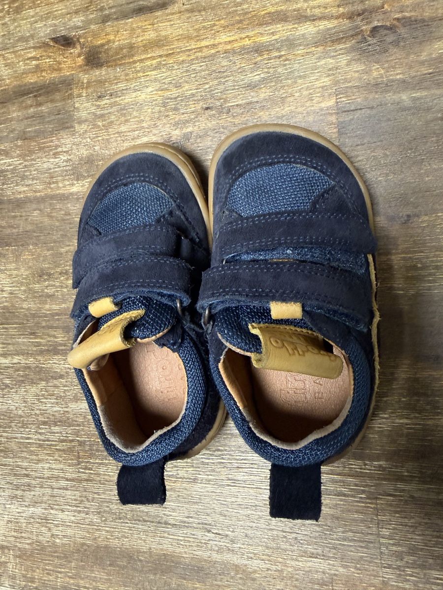 Froddo Scarpe per ragazzi: Froddo barefoot spring size 22 like new – Usato da Zürich venduto da CVMK
