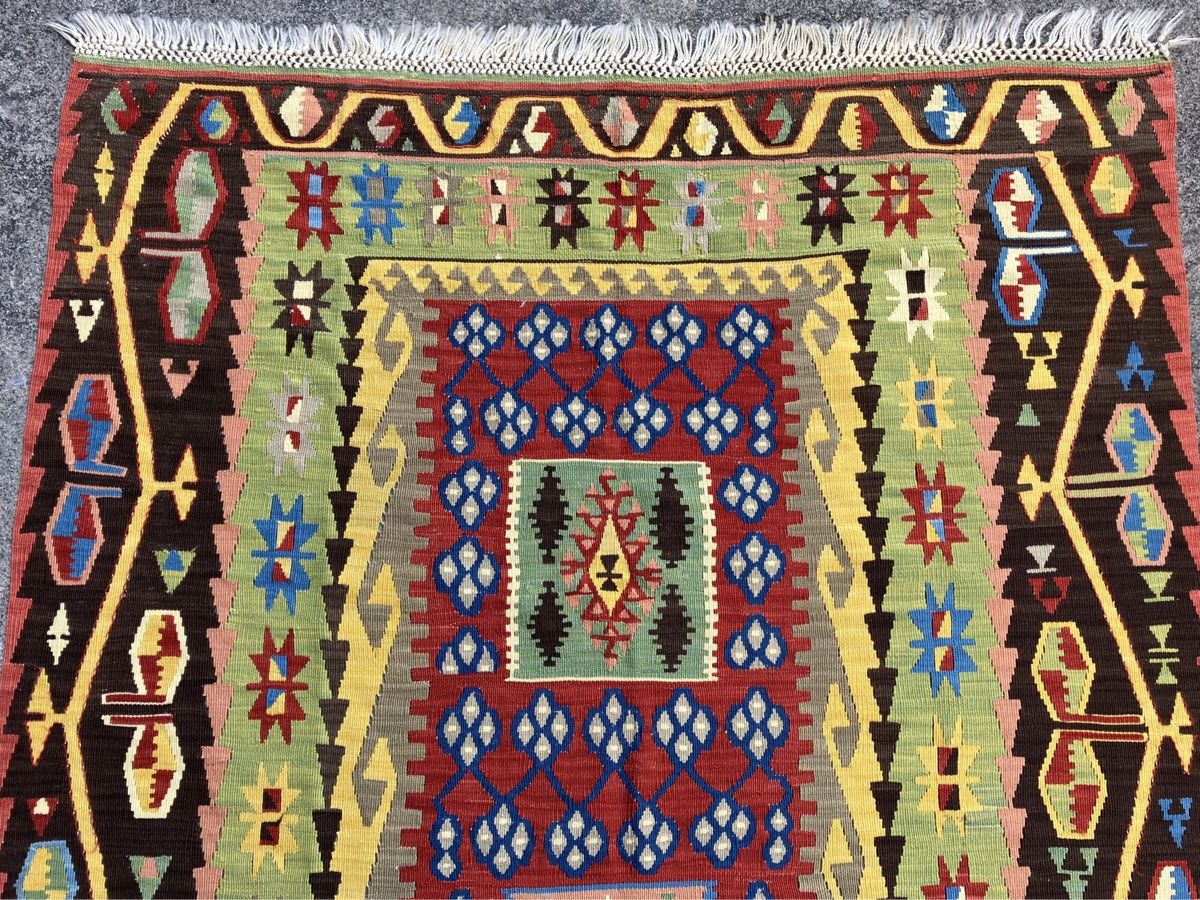 Teppiche: Kelim Teppich Flachgewebe Top Zustand 245x155cm – Gebraucht aus Zürich von Artnuvo 2