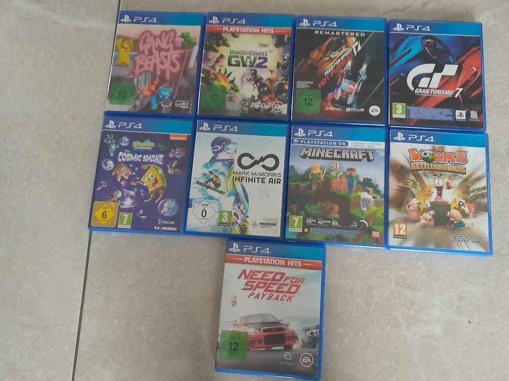 Consoles: PS 4 inkl. Games und Controller – D'occasion à Chur par mal_6m7r 1