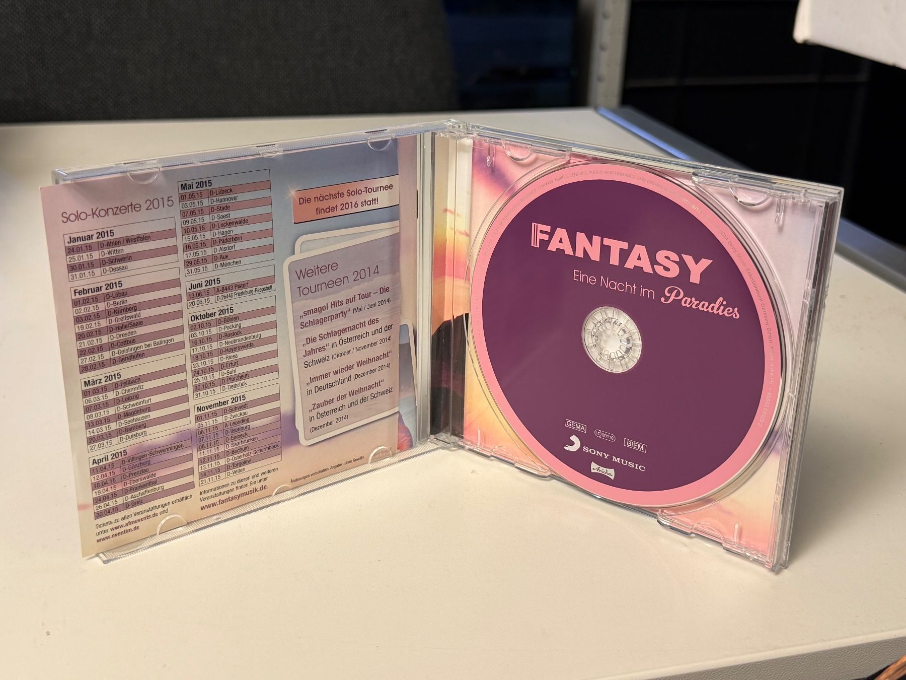 CD: Fantasy - Eine Nacht im Paradies - HB21B – Nuovo (secondo la descrizione) da Küsnacht ZH venduto da Jazztilldawn 2