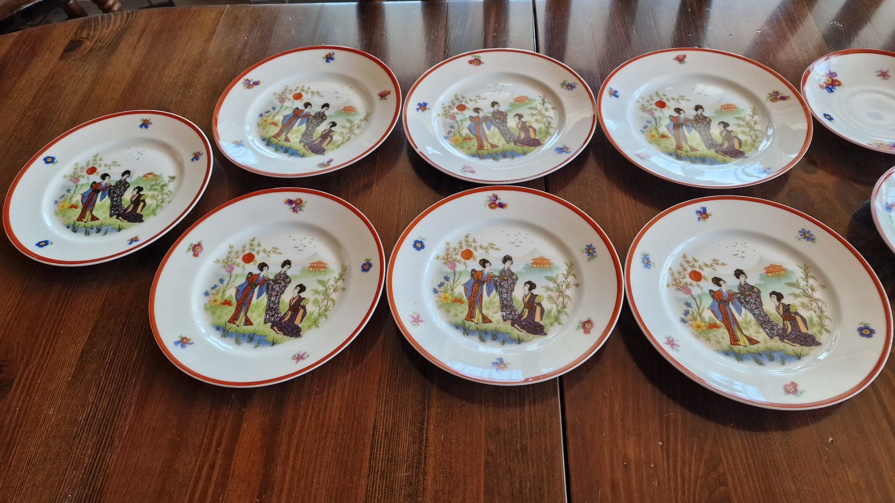 Services de table: Japangeschirr  -  34teilig – D'occasion à Röthenbach i. E. par Heureka5 3