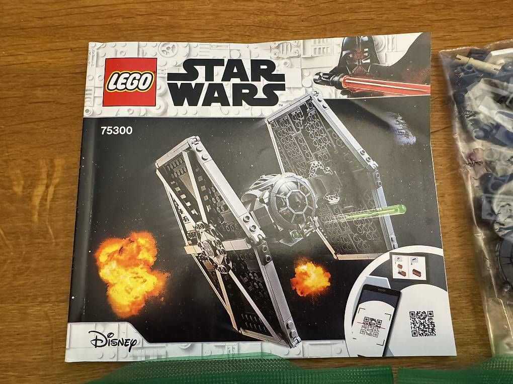 Lego Kit di costruzioni: Lego Star Wars 75300 Imperial TIE Fighter – Usato da Adliswil venduto da KB43VER 1