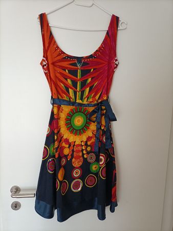 Desigual Kleid in Grösse S, NEU!