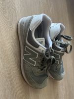 New Balance Turnschuhe grün