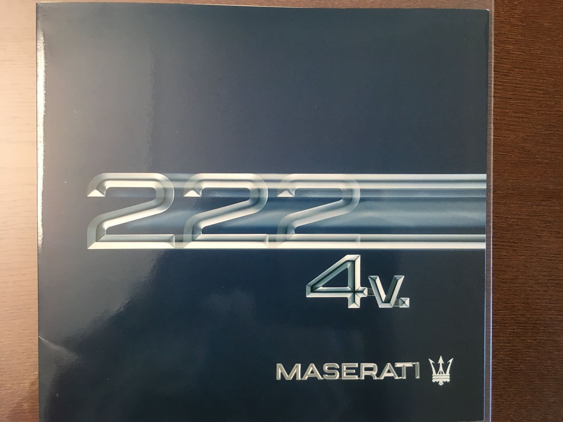Dokumente: Maserati 222 4V – Gebraucht aus Safenwil von efclassics