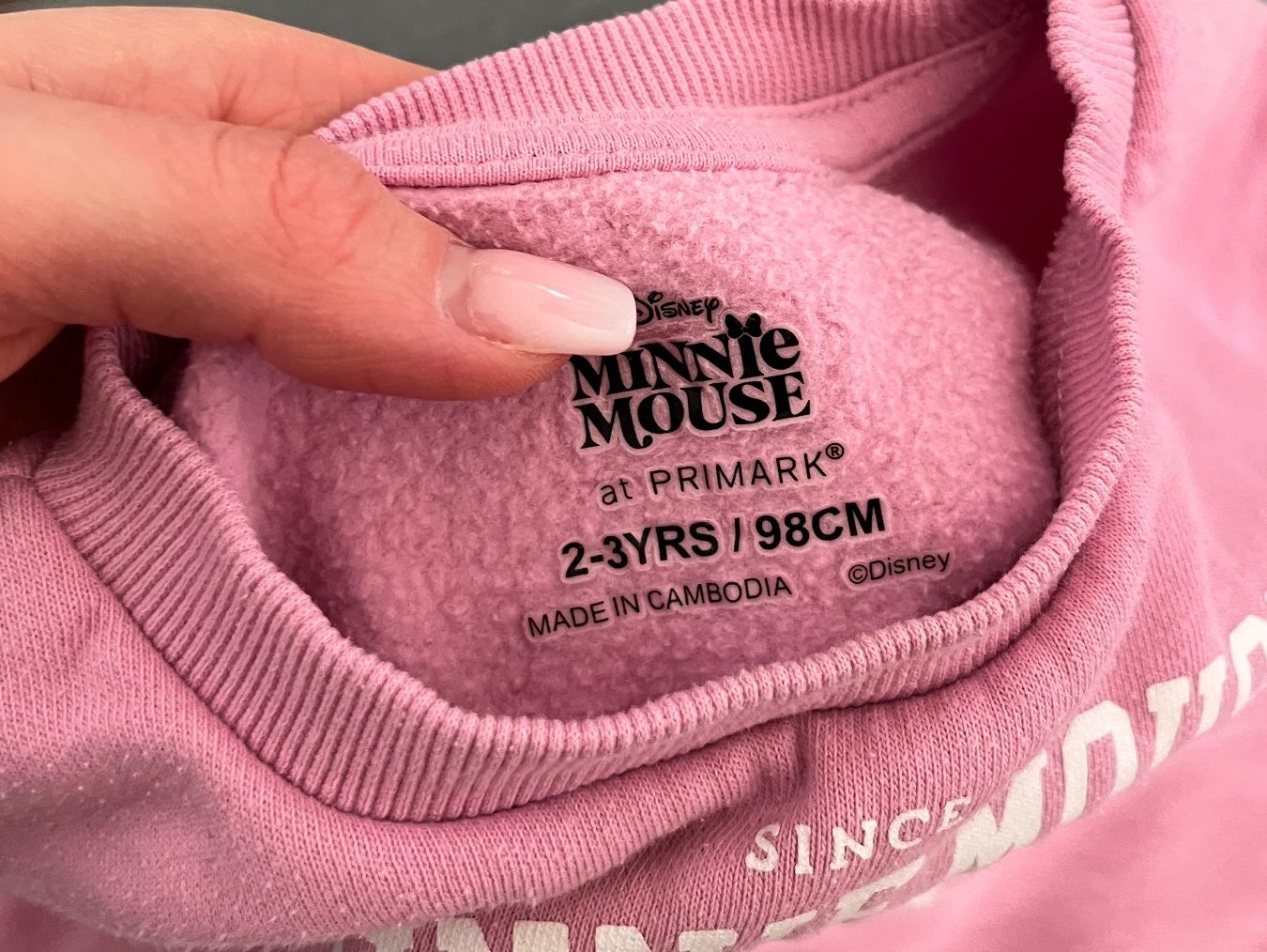 Maglioni & Felpe: Pulli Minnie Mouse Gr 98 – Usato da Villnachern venduto da schudelinho 1