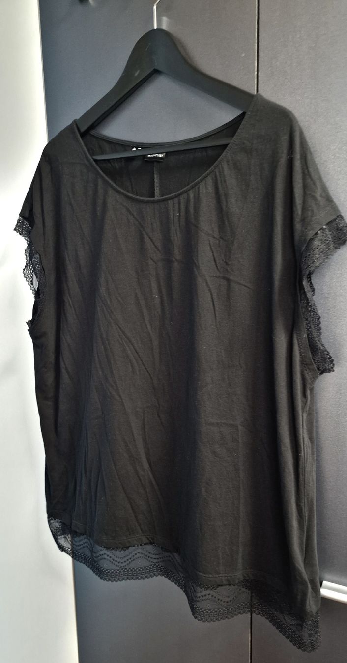 Lotti di vestiti: 3 Bodyflirt Shirt, XL – Usato da Chur venduto da car_5clc 2