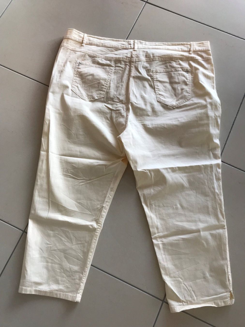 Pantaloni: Pantacourt  /  7/8 Hose  TOSCANE  -  T50 – Nuovo (secondo la descrizione) da Arzier-Le Muids venduto da WinT078 3
