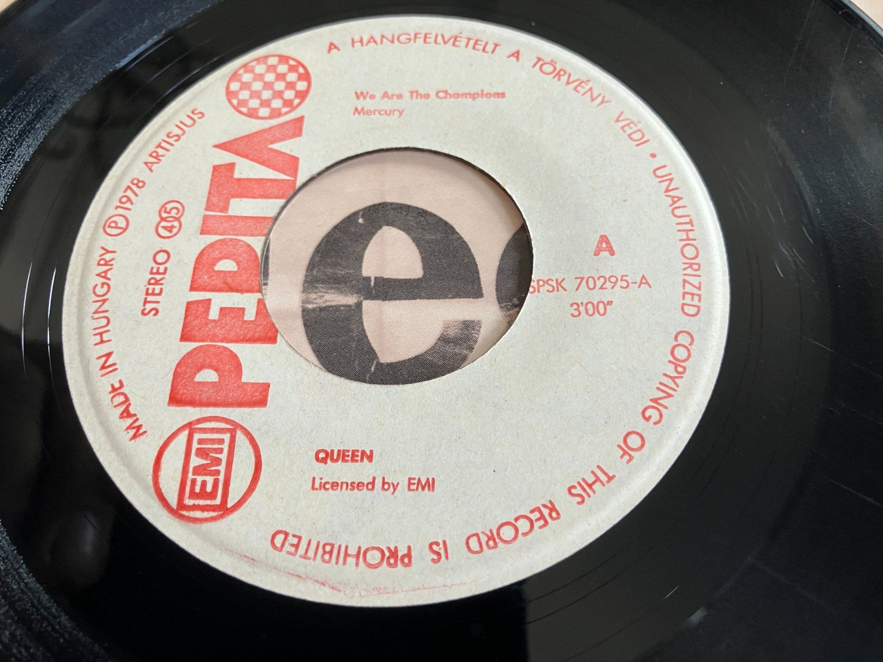 Schallplatten: Queen – Gebraucht aus Aarwangen von Jukebox3 5