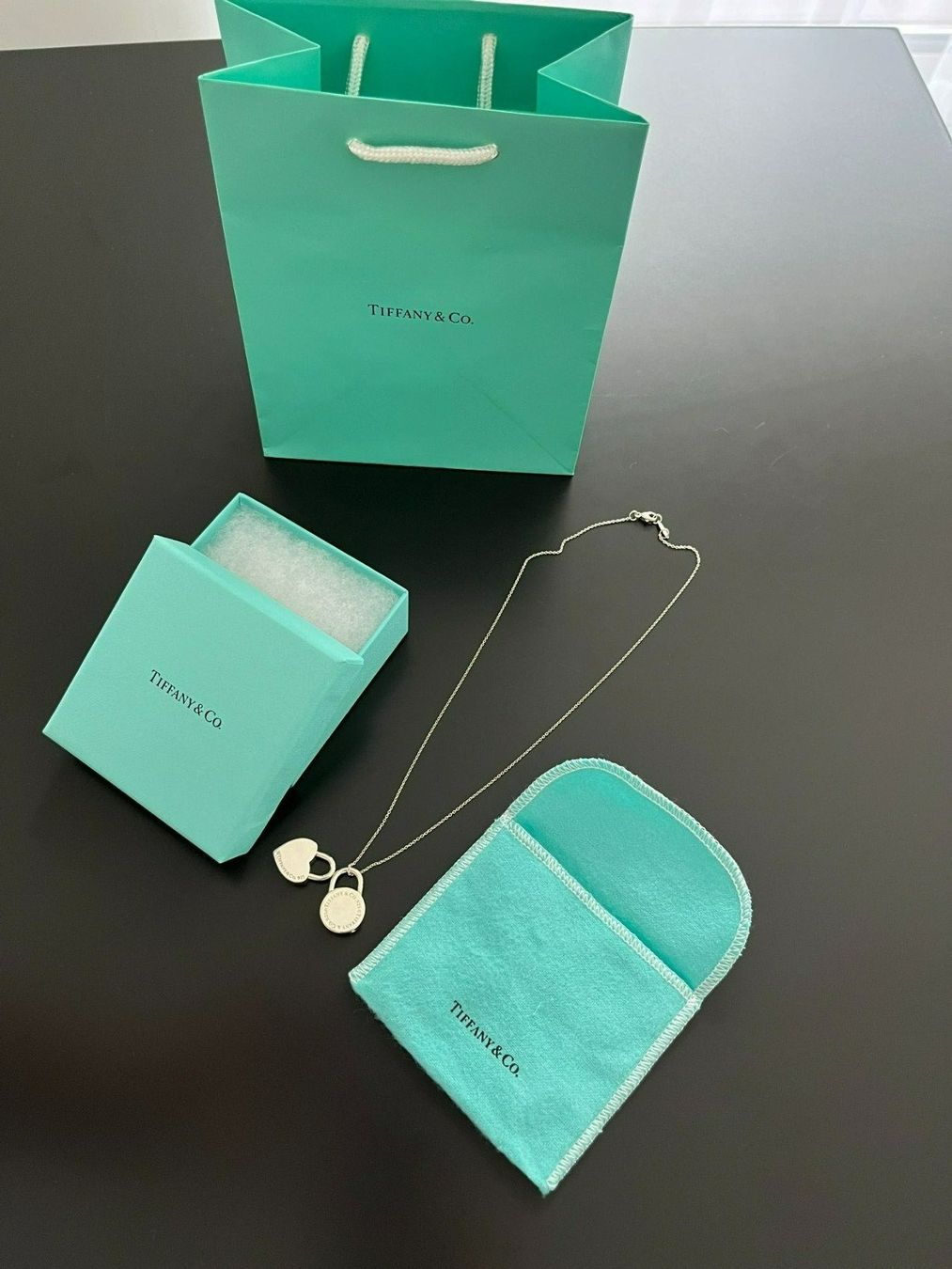Tiffany & Co. Ciondoli: Return to Tiffany™ Pendentif Plaque Cœur et écluse – Usato da Geneve venduto da mge_2pns 2