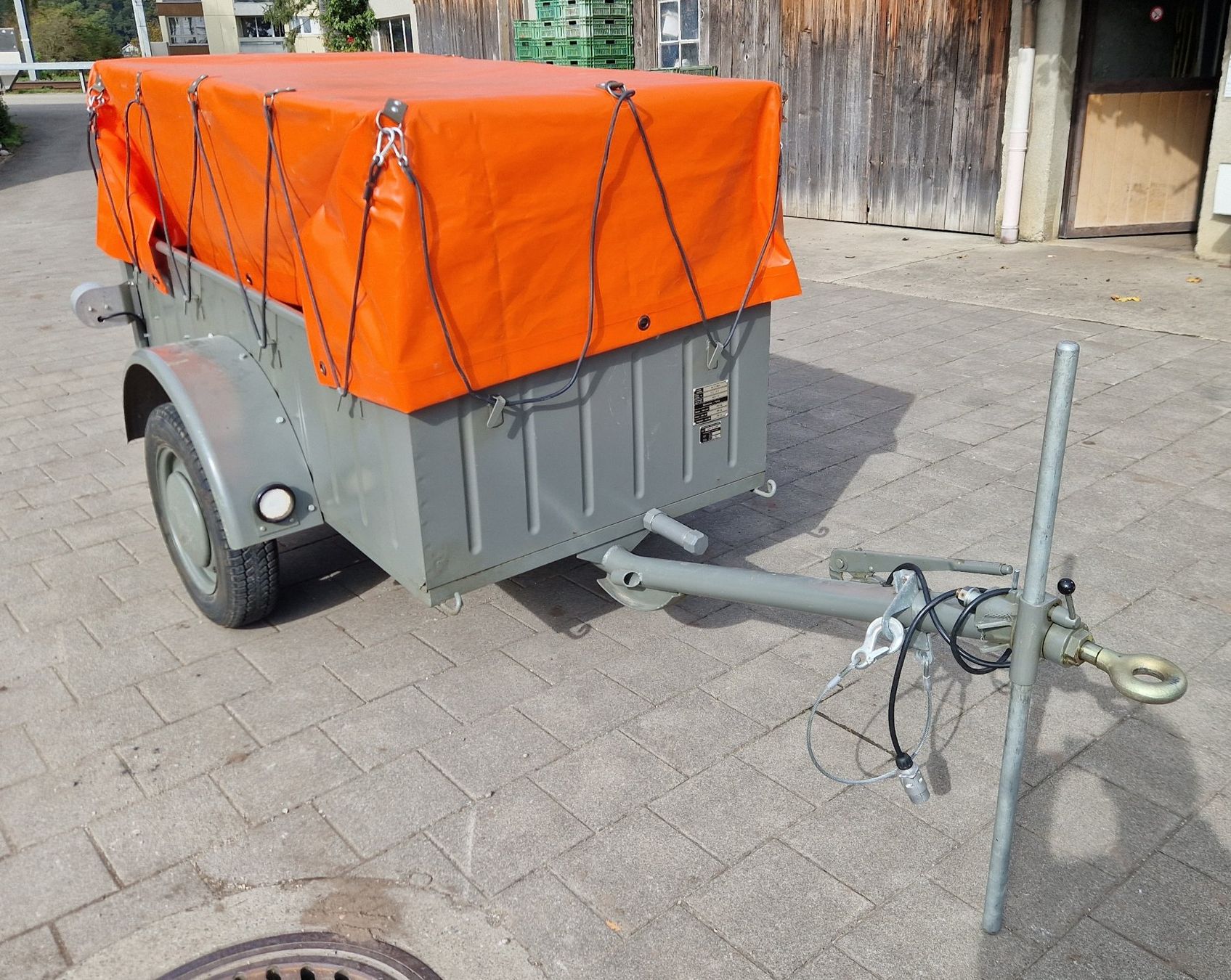 Bzs Anhänger: Zivilschutz Anhänger / Materialanhänger mit Blache – Gebraucht aus Gampelen von Schmidi887 3