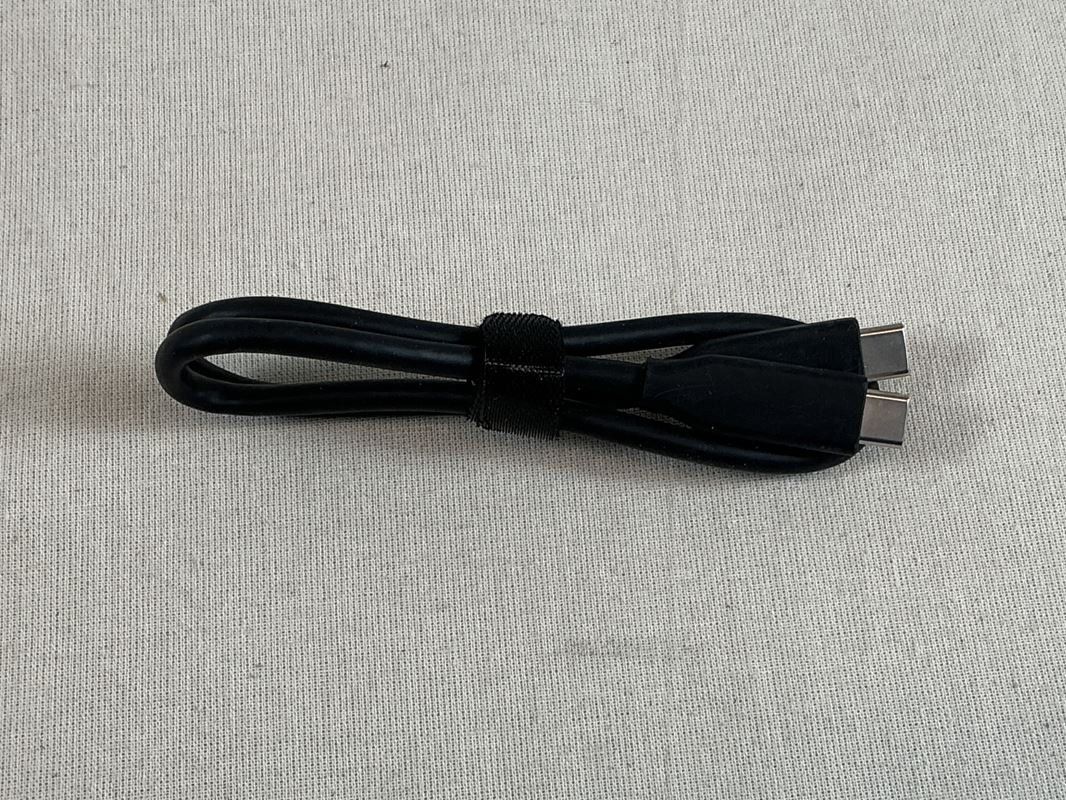 Câbles: USB-C auf USB-C Ladekabel schwarz – D'occasion à Richterswil par Restwert_Richterswil 2