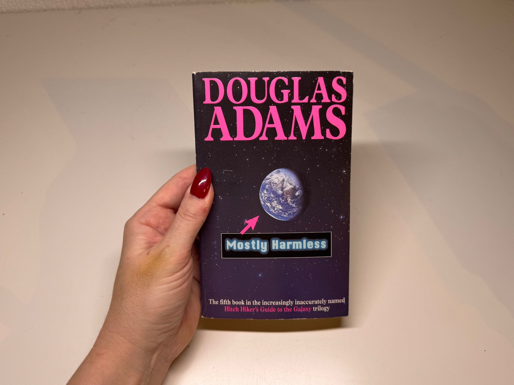 Libri: NOVEL: Douglas Adams, Mostly Harmless – Usato da Grosswangen venduto da English_books