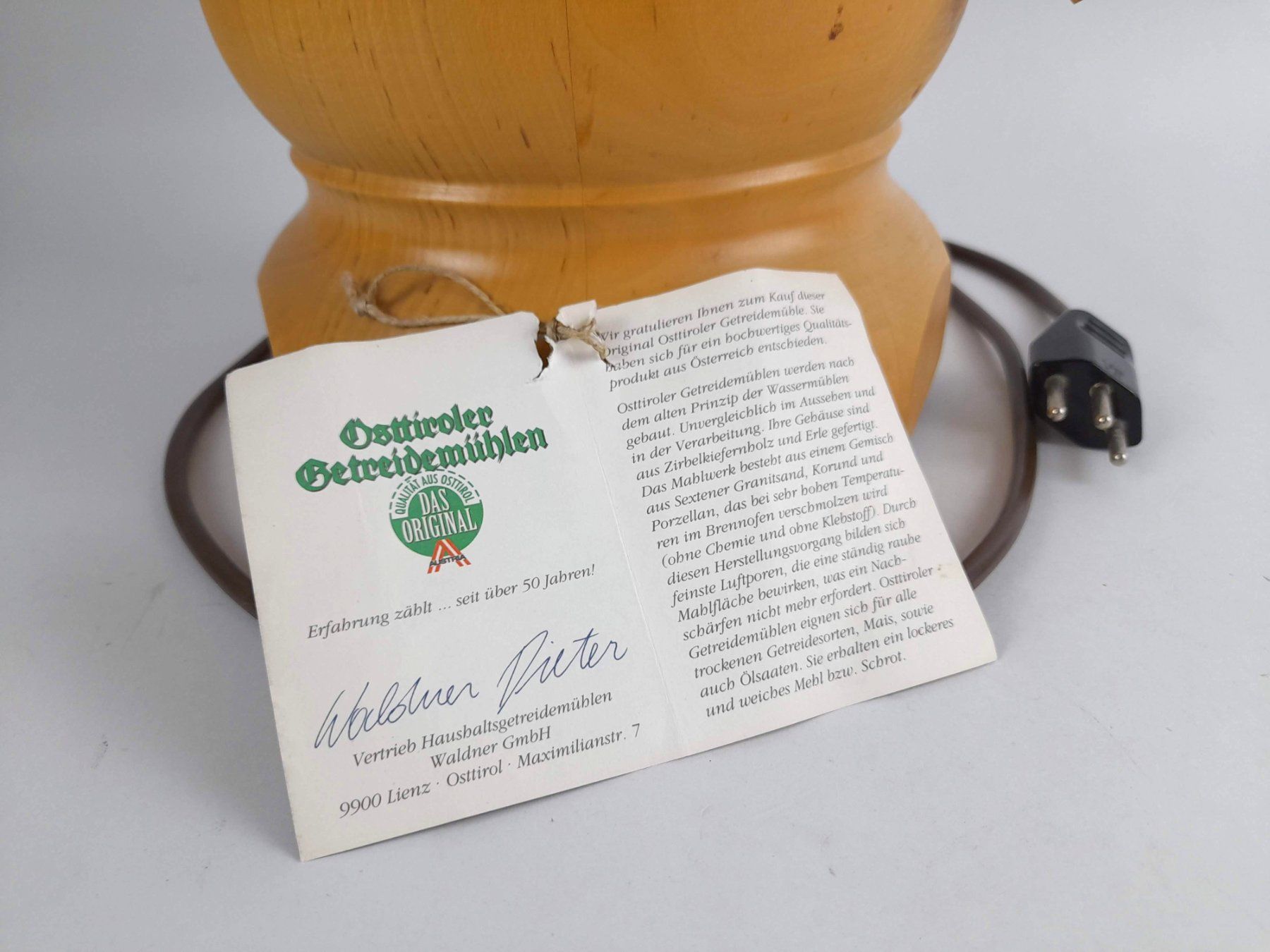 Küchengeräte: OSTTIROLER Getreidemühle – Gebraucht aus Liebefeld von Restwert_Liebefeld 3