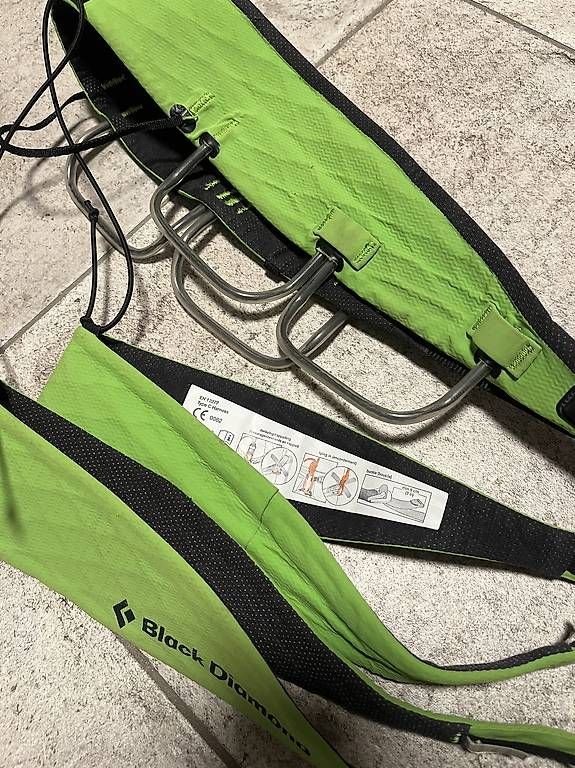Black Diamond Kletterausrüstungen: Black Diamond Vision Airnet Klettergurt Grösse L – Gebraucht aus Gossau SG von Ruedi_01