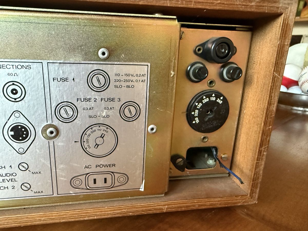 Revox Radio: Stereo Tuner Revox A 76 – Difettoso da Bern venduto da Breitfeld 2