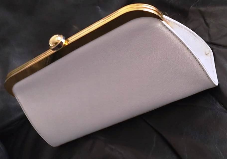 Saint Laurent Borse da donna: Clutch mit Magnetverschluss -Yves Saint Laurent - – Nuovo (secondo la descrizione) da Zürich venduto da -italo- 4