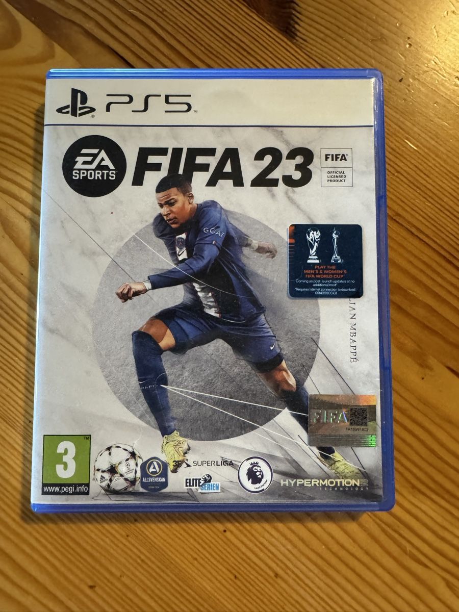 Sony Jeux: FIFA 23, PS5 – D'occasion à Schwerzenbach par nik_bcj2