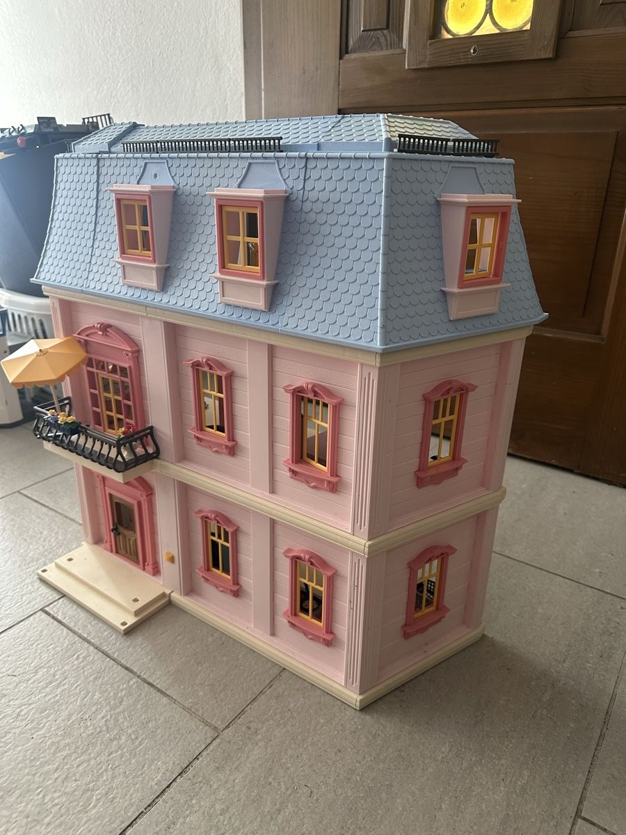 Playmobil Jouets: Playmobilhaus – D'occasion à Endingen par country_family 2