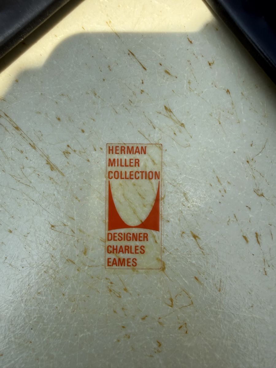 Herman Miller Sedie: Designklassiker Herman Miller by Charles Eames Stühle 1970 – Usato da Dagmersellen venduto da Eulito 6