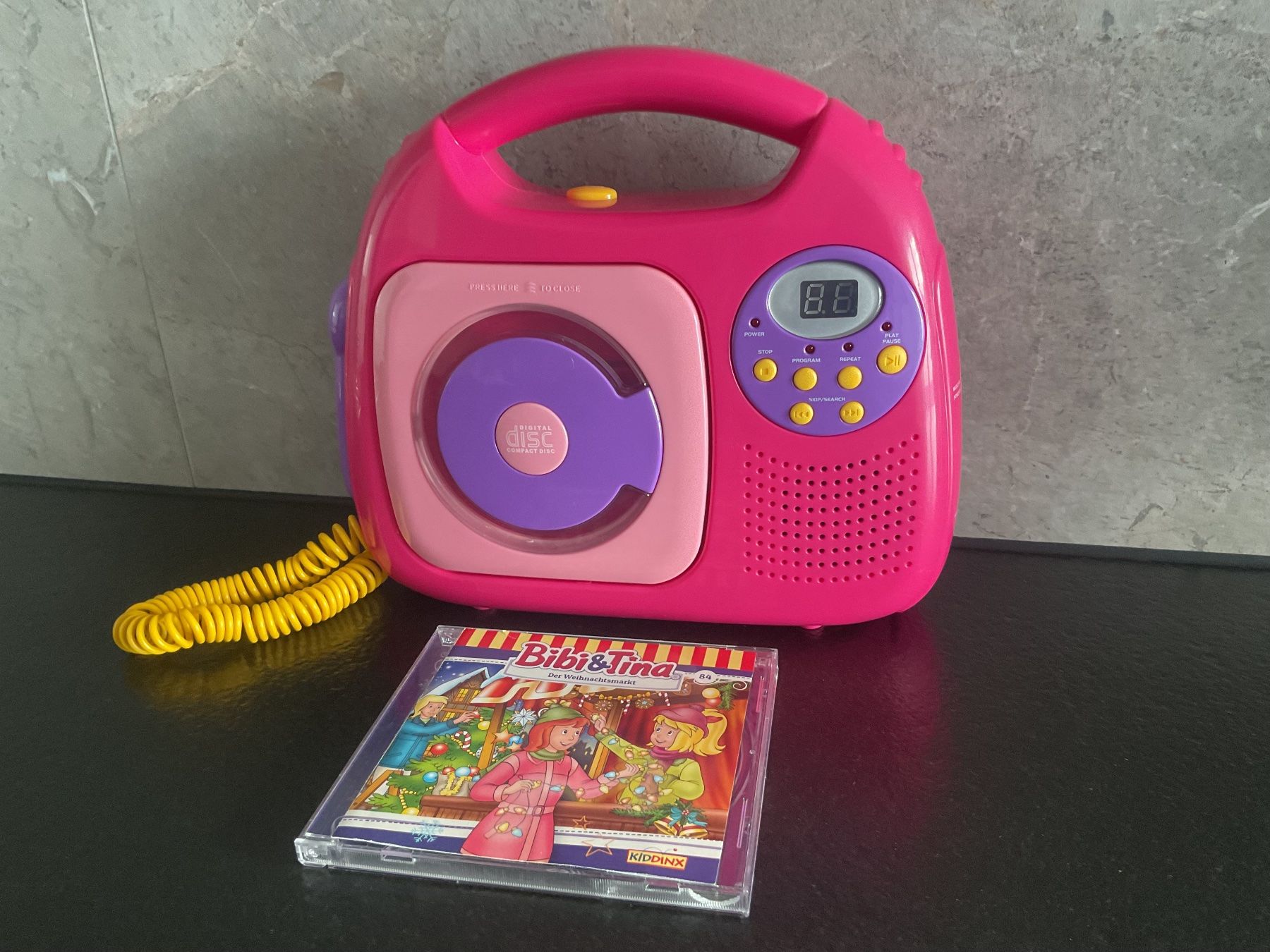 CDs: CD Player – Neu und originalverpackt aus Neuchâtel von sta_7qfy