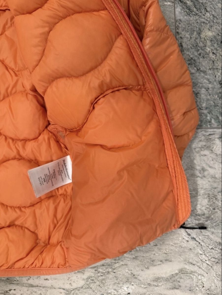 Peak Performance Giacche: Peak performance jacket L – Usato da Zürich venduto da 9kym 6