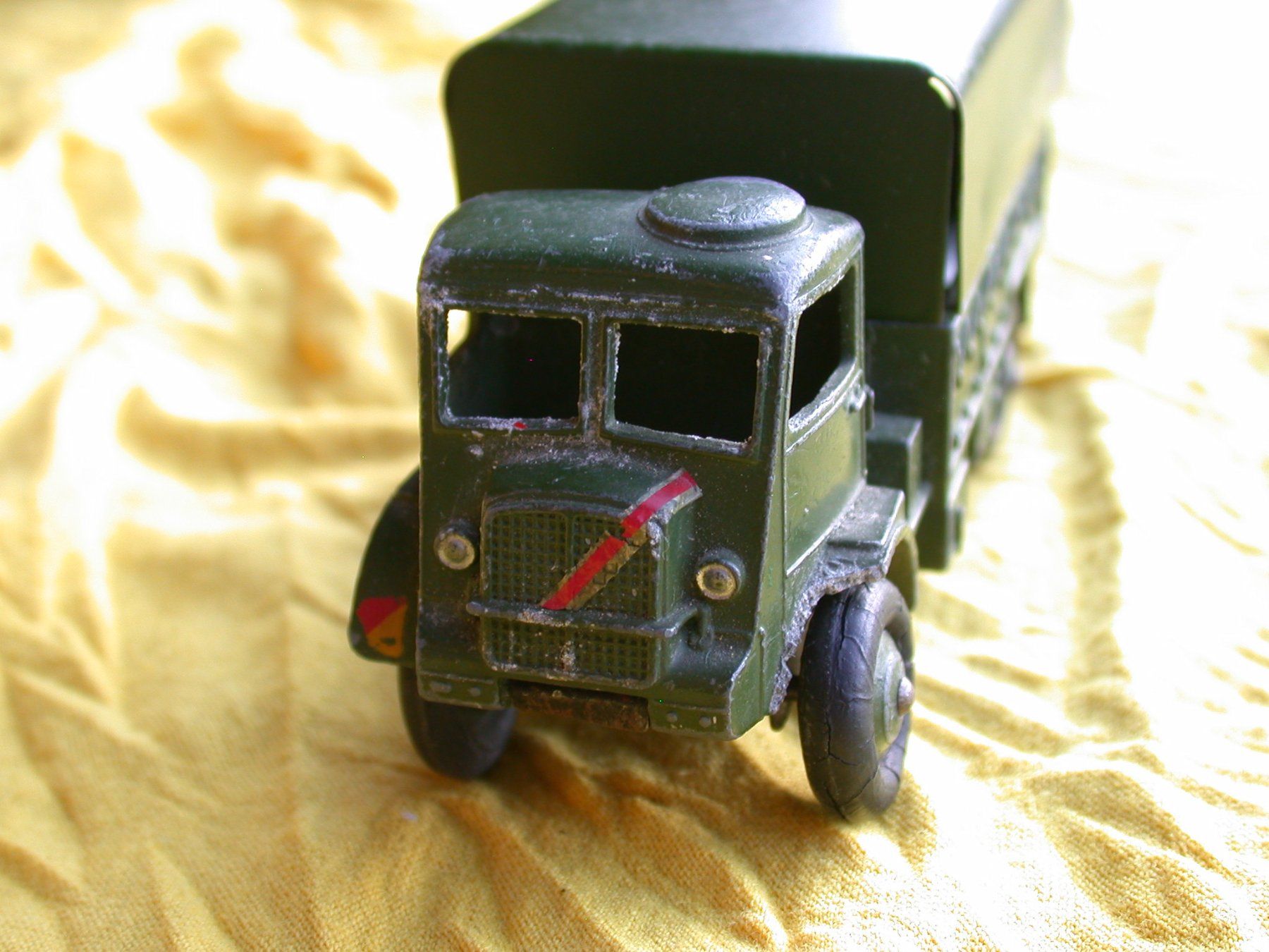 Dinky Toys Modellini d'auto: Dinky ToysArmy Wagon – Usato da Niederwil SG venduto da Beinhart954 3