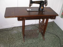 Machine à coudre ancienne