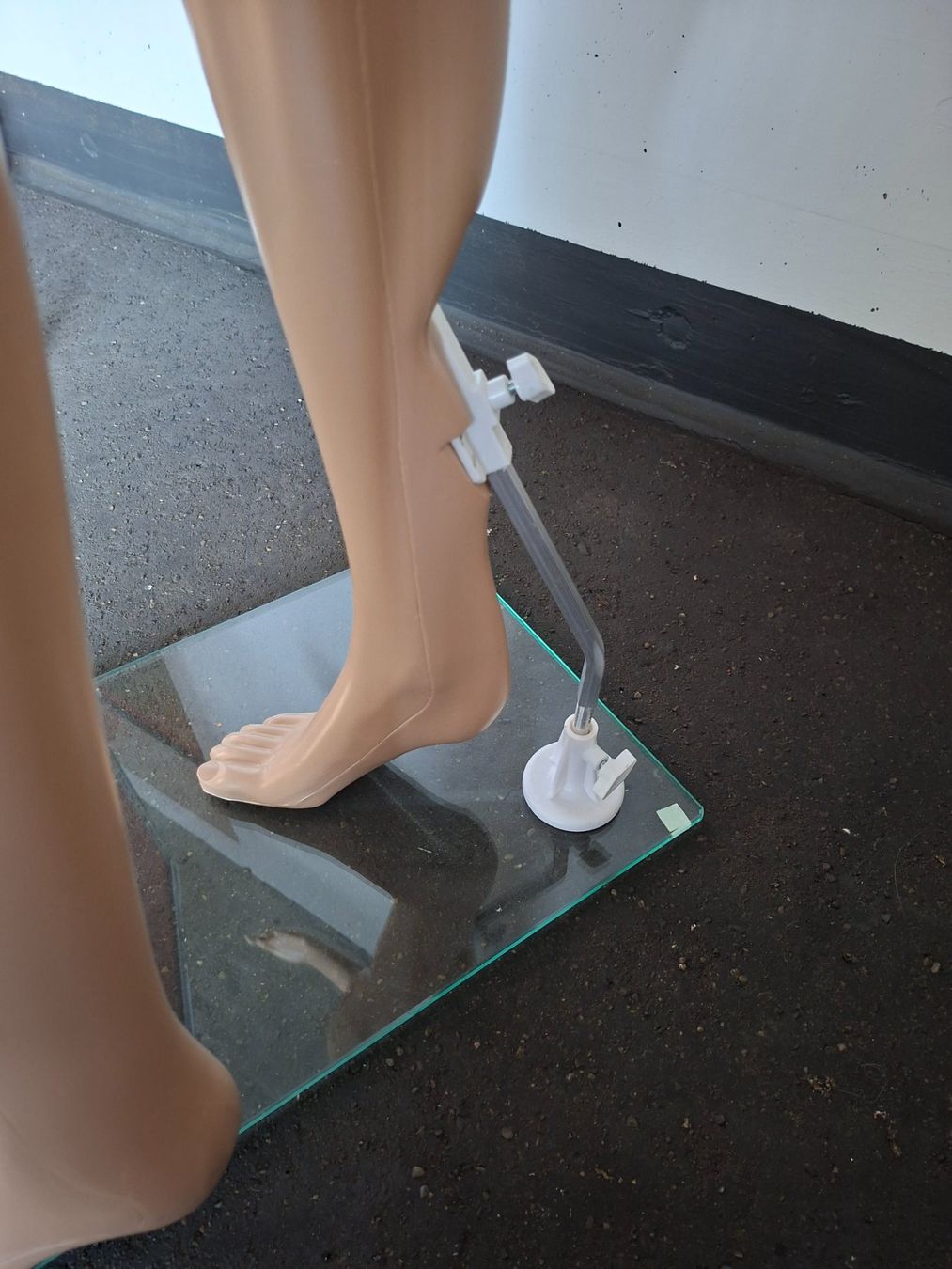 Altro in Decorazioni & Accessori: Schaufensterpuppe mit Perücke – Usato da Thun venduto da upswingGmbH 2