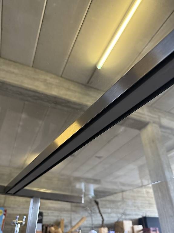 Vitrinen: Neuwertige Getränkevitrine / Kühlvitrine  – Gebraucht aus Burgdorf von dkwhummel 7