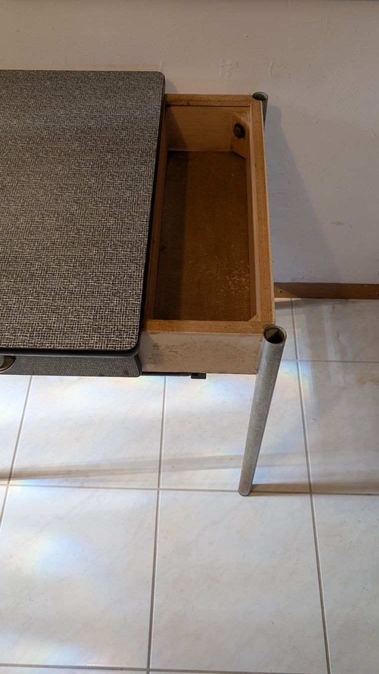 Tavoli: Vintage SIMPLEX SEDIA Küchen Tisch – Usato da Kastanienbaum venduto da kr.arch 4