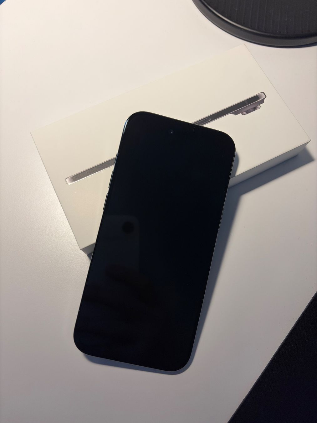 Apple Telefoni cellulari / Smartphones: iPhone Air - 256GB - Space Black - Neuwertig – Nuovo (secondo la descrizione) da Aarburg venduto da HeXXeN