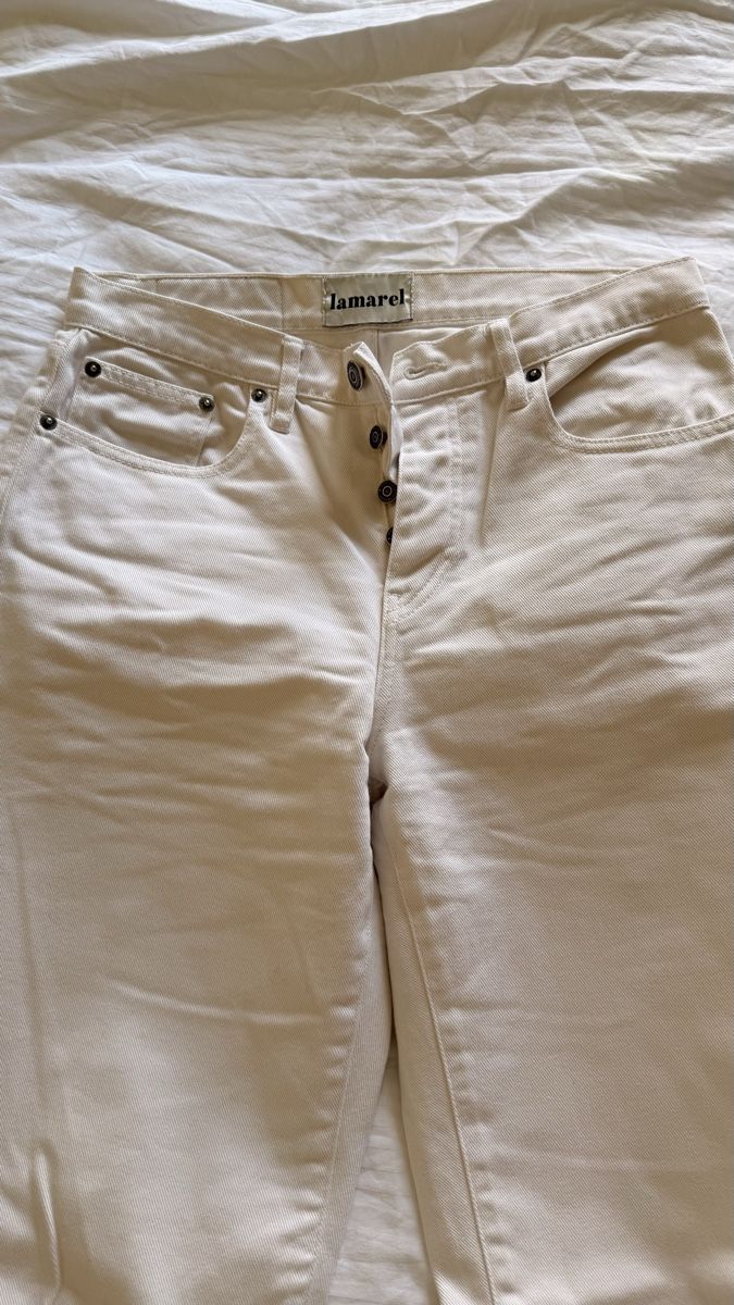 Jeans: Weisse Hosen von Lamarel – Neuf (Voir description) à Zürich par lea_xvg5 1
