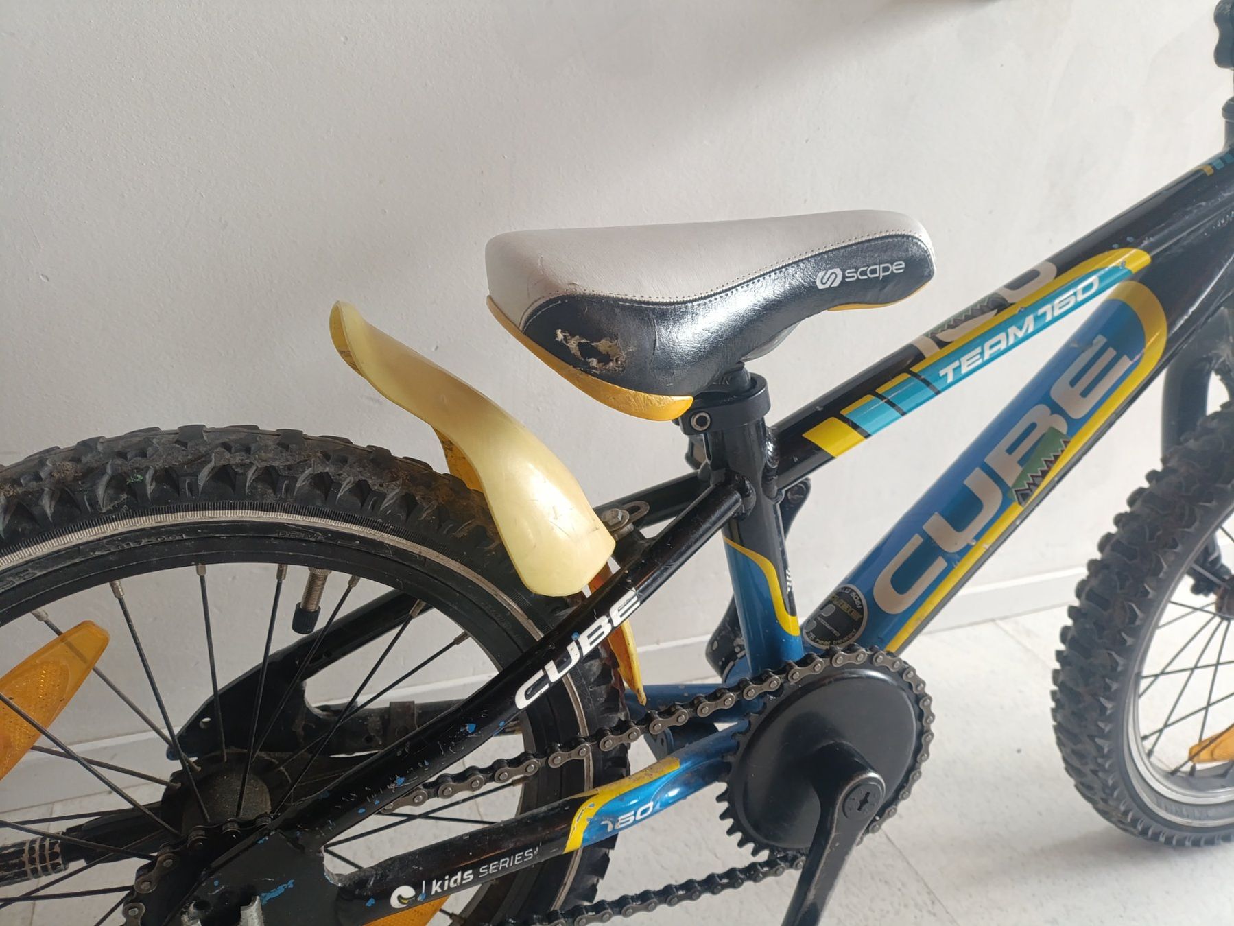 Velos: Cube Team 160 Kindervelo, 16 Zoll, Top Zustand für kleine – Gebraucht aus Rifferswil von wad_c8cg 6